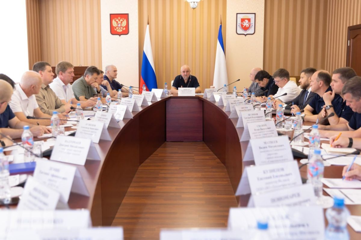 Министр энергетики РФ Цивилев обсудил с Аксёновым и Развожаевым работу топливно-энергетического комплекса полуострова