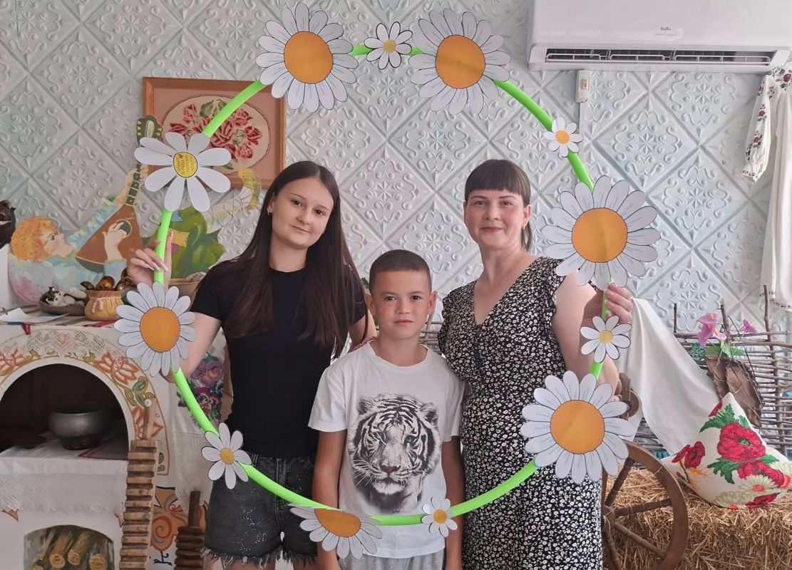 8 июля в России отмечают один из самых трогательных и романтичных официальных праздников — День семьи, любви и верности 8 июля в России отмечают один из самых трогательных и романтичных официальных праздников — День семьи, любви и верности