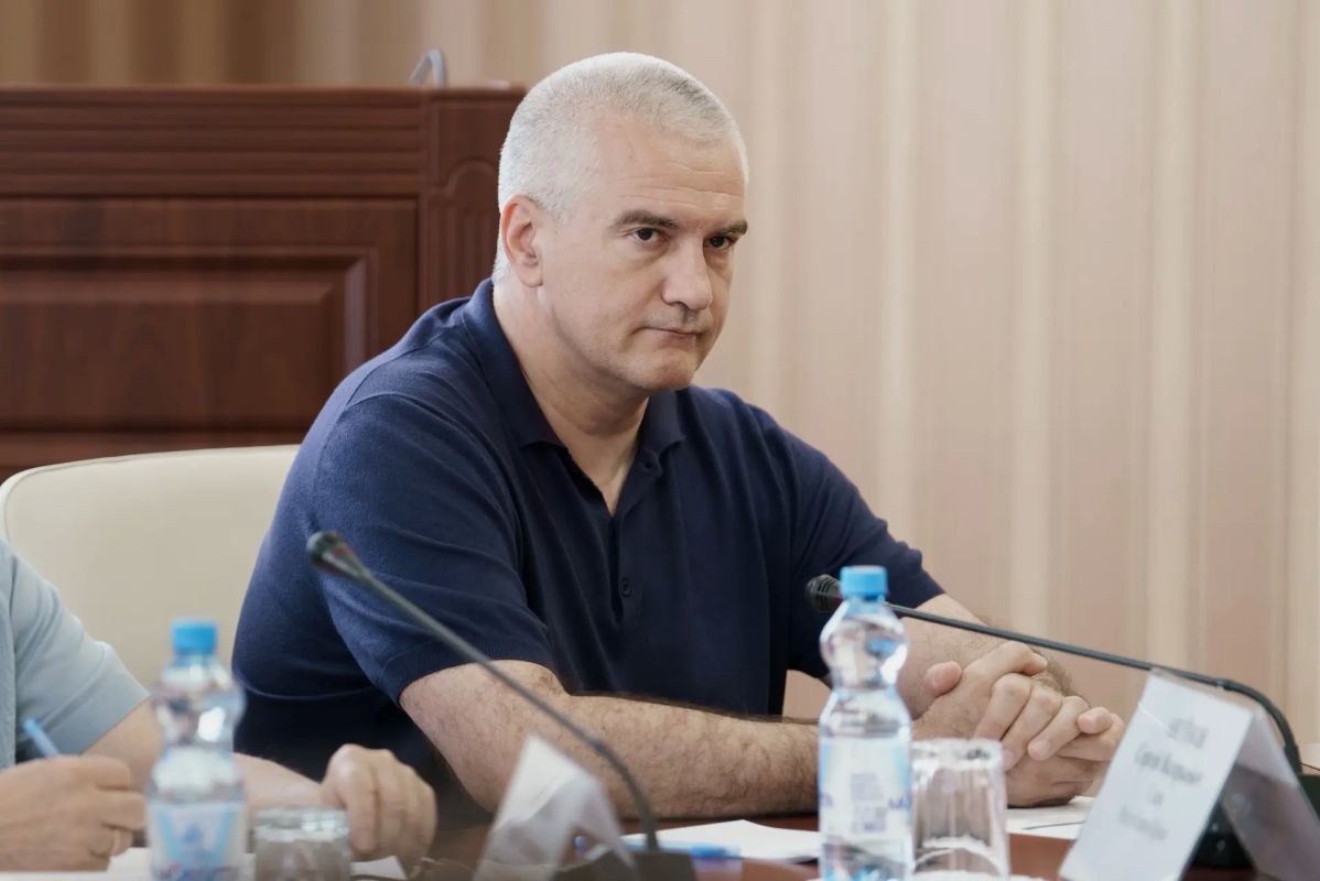 Михаил Развожаев: Сегодня обсудили работу топливно-энергетического комплекса Севастополя и полуострова с Министром энергетики России Сергеем Евгеньевичем Цивилевым и Главой Республики Крым Сергеем Валерьевичем Аксёновым Михаил Развожаев: Сегодня обсудили работу топливно-энергетического комплекса Севастополя и полуострова с Министром энергетики России Сергеем Евгеньевичем Цивилевым и Главой Республики Крым Сергеем Валерьевичем Аксёновым