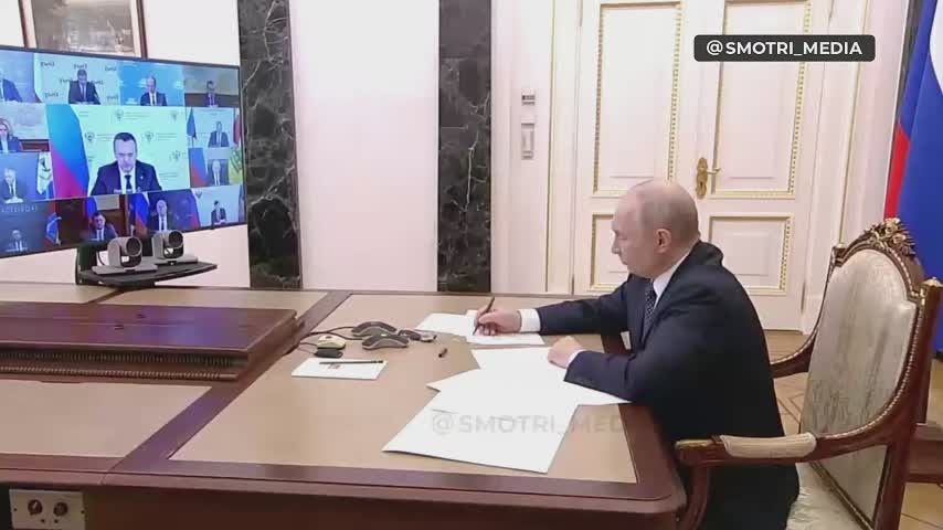 Владимир Путин потребовал дать субсидии Крыму из-за подорожания топлива почти до 200