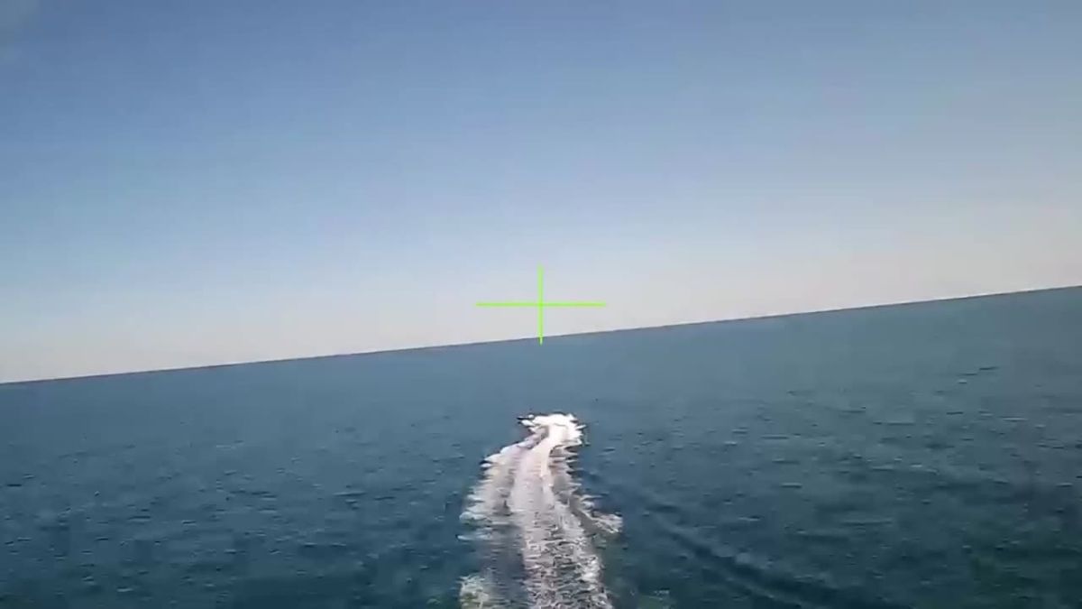 Вот так эффективно наши вооруженные силы уничтожили группу украинских безэкипажных катеров в Черном море боеприпасами «Ланцет»