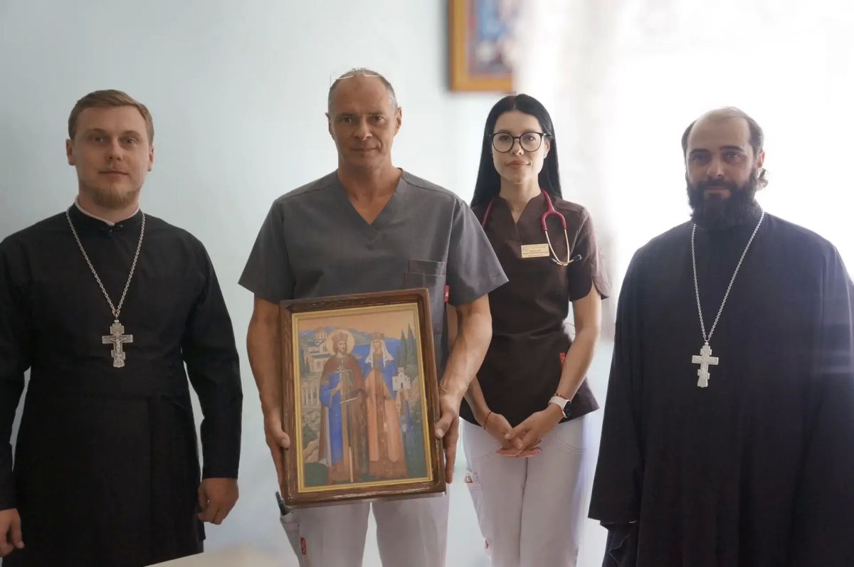 С Днем семьи, любви и верности С Днем семьи, любви и верности
