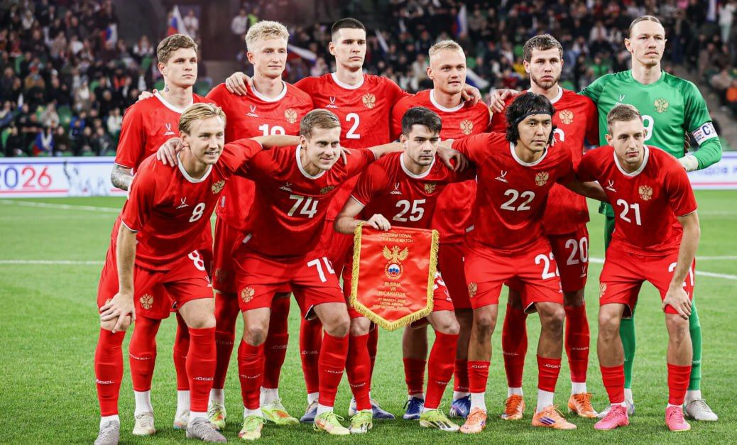 Главное к этому часу:. FIFA рассматривает вопрос снятия ограничений с российских команд после соответствующей рекомендации МОК