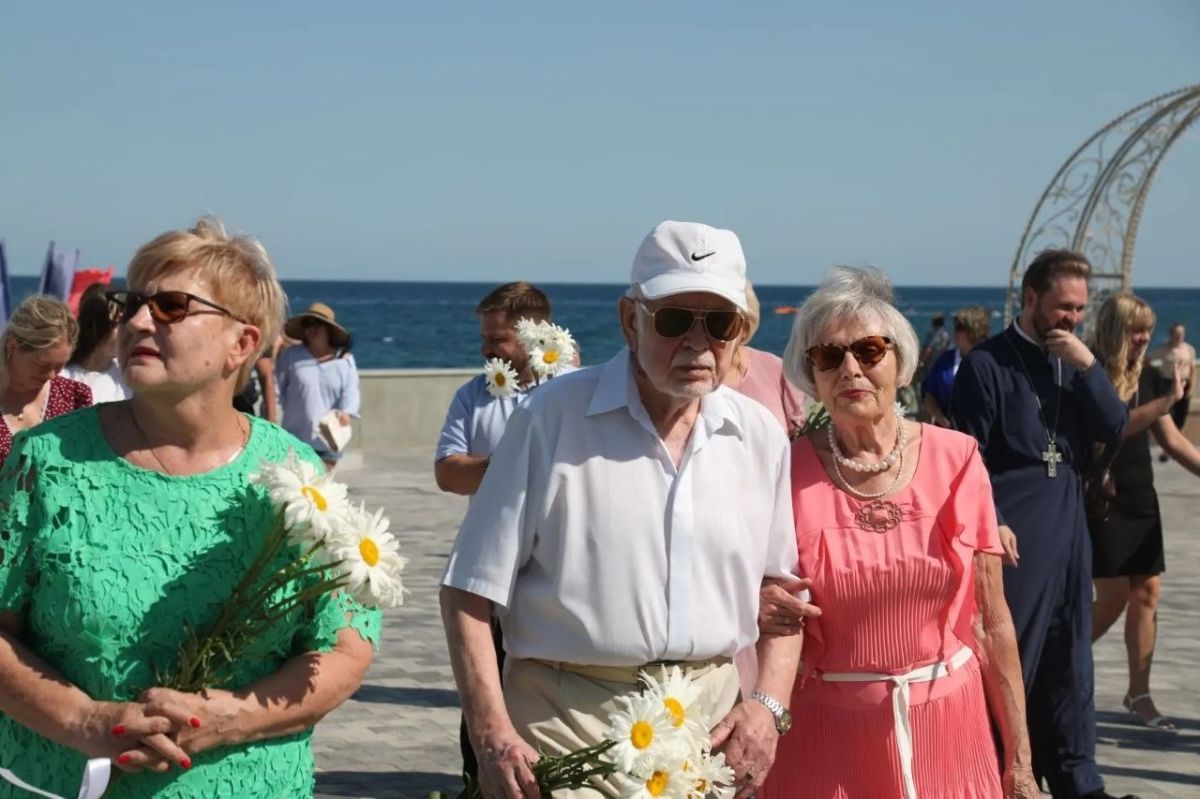 Галина Огнёва: День семьи, любви и верности в Алуште: праздник, согревающий сердца! Галина Огнёва: День семьи, любви и верности в Алуште: праздник, согревающий сердца!