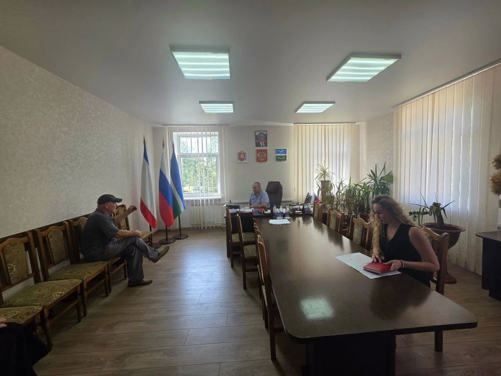 Глава администрации Александр Соколовский Первомайского района провёл приём граждан