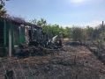 В Крыму потушили пожар на 60 «квадратах»: горели сухая трава и хозпостройка