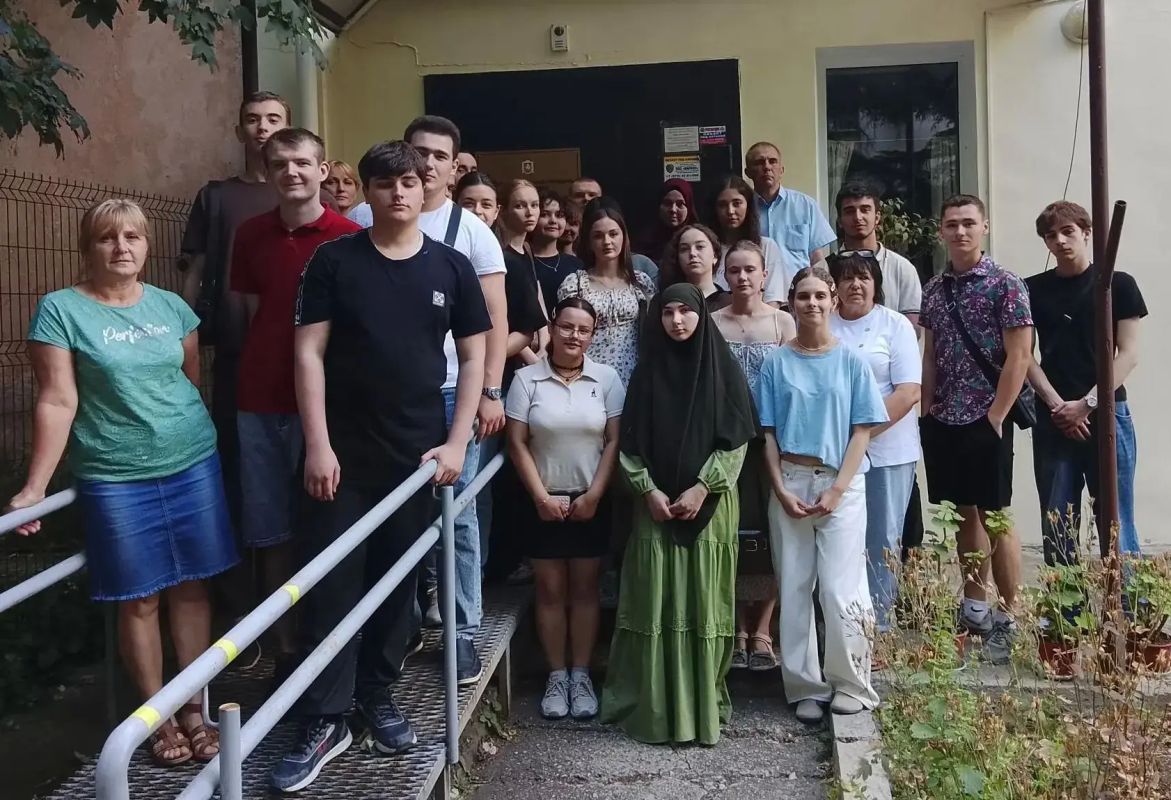 В Госархиве новейшей истории и по личному составу студенты продолжают проходить практику В Госархиве новейшей истории и по личному составу студенты продолжают проходить практику