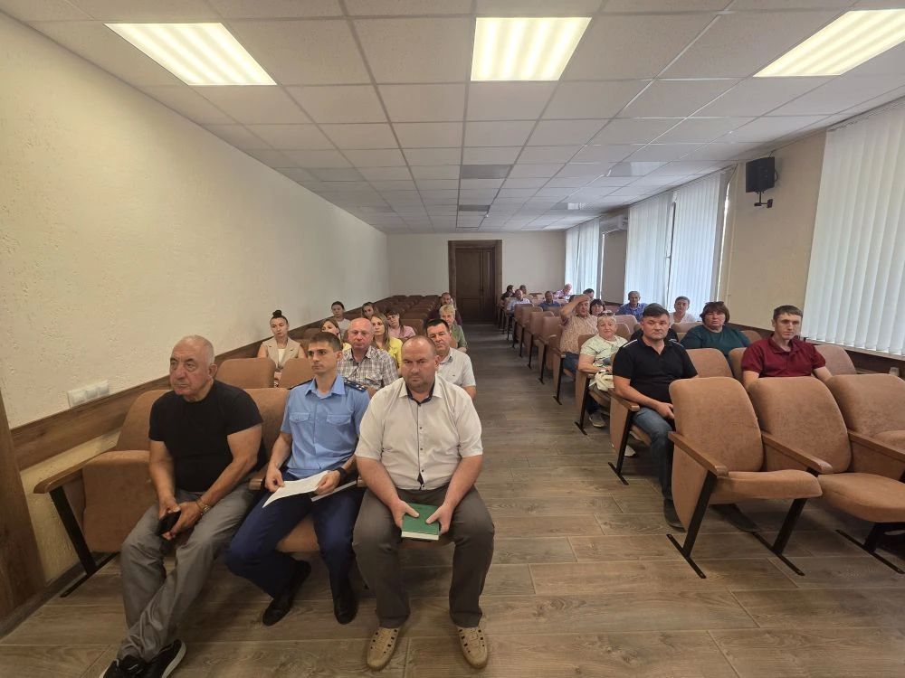Под председательством главы муниципального образования Елены Стельмах состоялось 29е заседание Первомайского районного совета Республики Крым Под председательством главы муниципального образования Елены Стельмах состоялось 29е заседание Первомайского районного совета Республики Крым