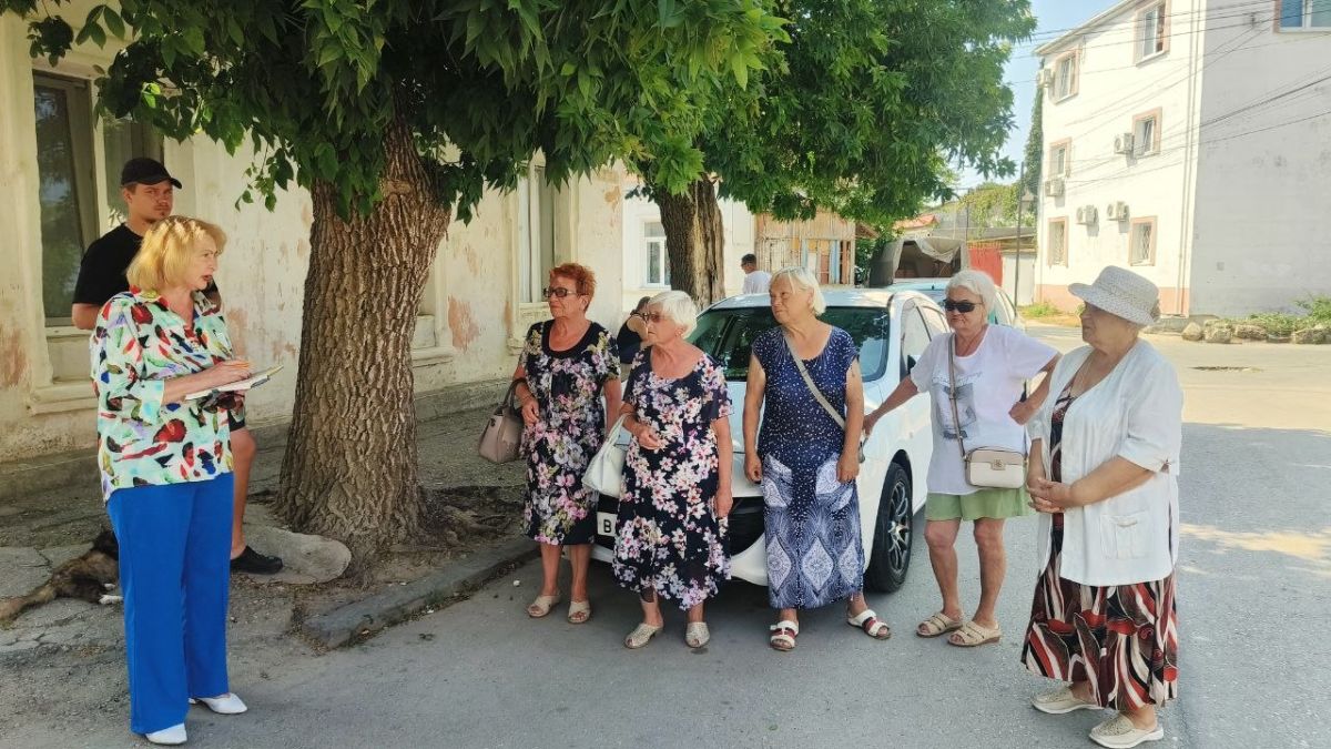 Эммилия Леонова: Провела встречу с жителями частного сектора по ул. Рыбацкой Эммилия Леонова: Провела встречу с жителями частного сектора по ул. Рыбацкой