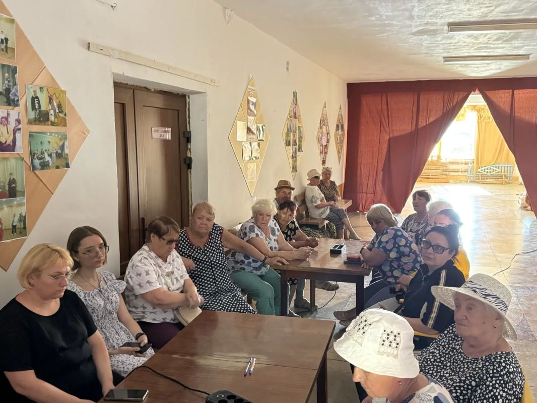 Встреча с жителями Новосельского