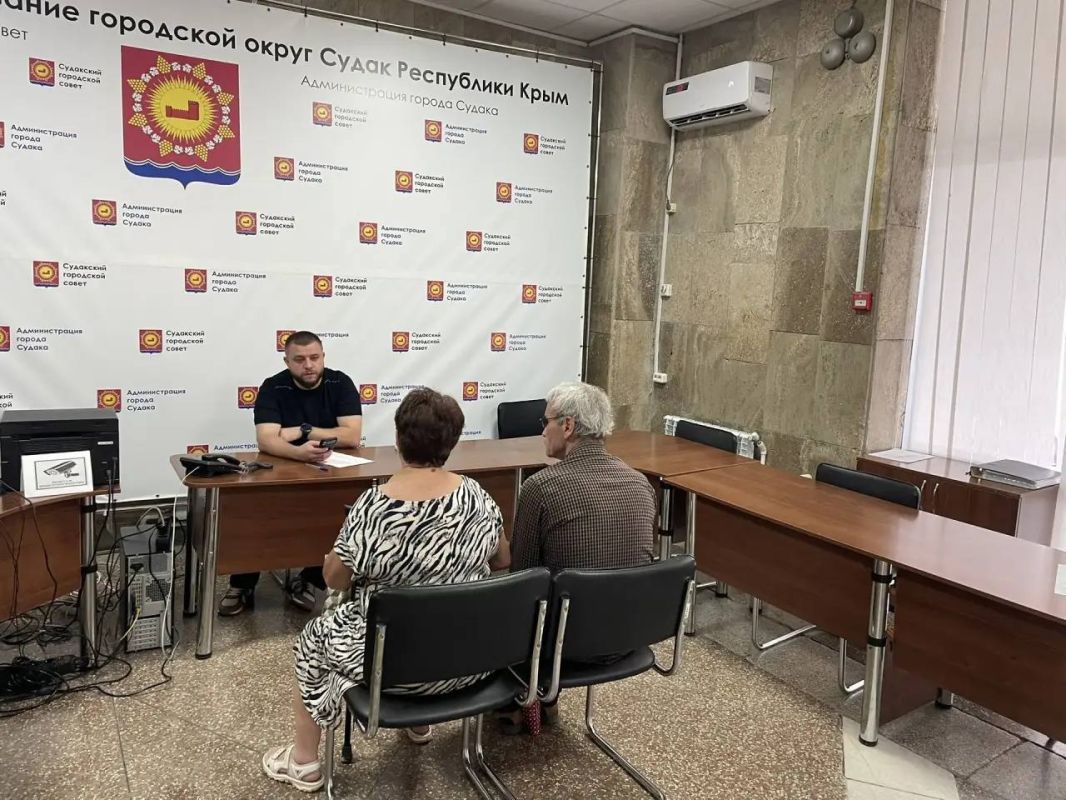 Кирилл Чебышев: Сегодня провел традиционный пятничный прием граждан Кирилл Чебышев: Сегодня провел традиционный пятничный прием граждан