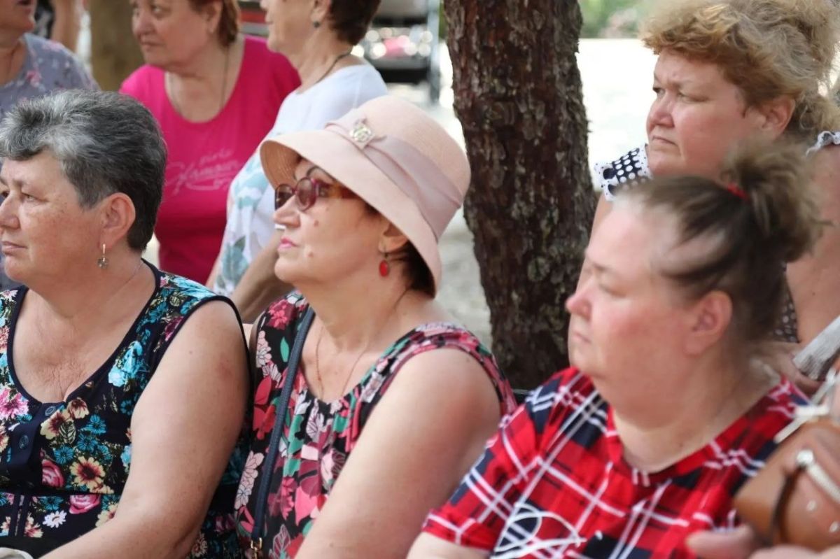 Галина Огнёва: Сегодня наш регион проходит через непростые испытания — и в такие моменты особенно важно держаться вместе Галина Огнёва: Сегодня наш регион проходит через непростые испытания — и в такие моменты особенно важно держаться вместе