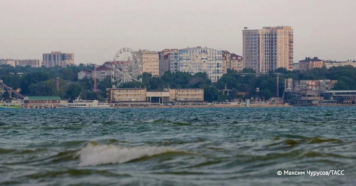 Курортная недвижимость у Черного моря может подорожать на 10% к концу 2026 года, говорится в совместном исследовании компании "Сады морей" и аналитиков "НДВ супермаркет недвижимости"