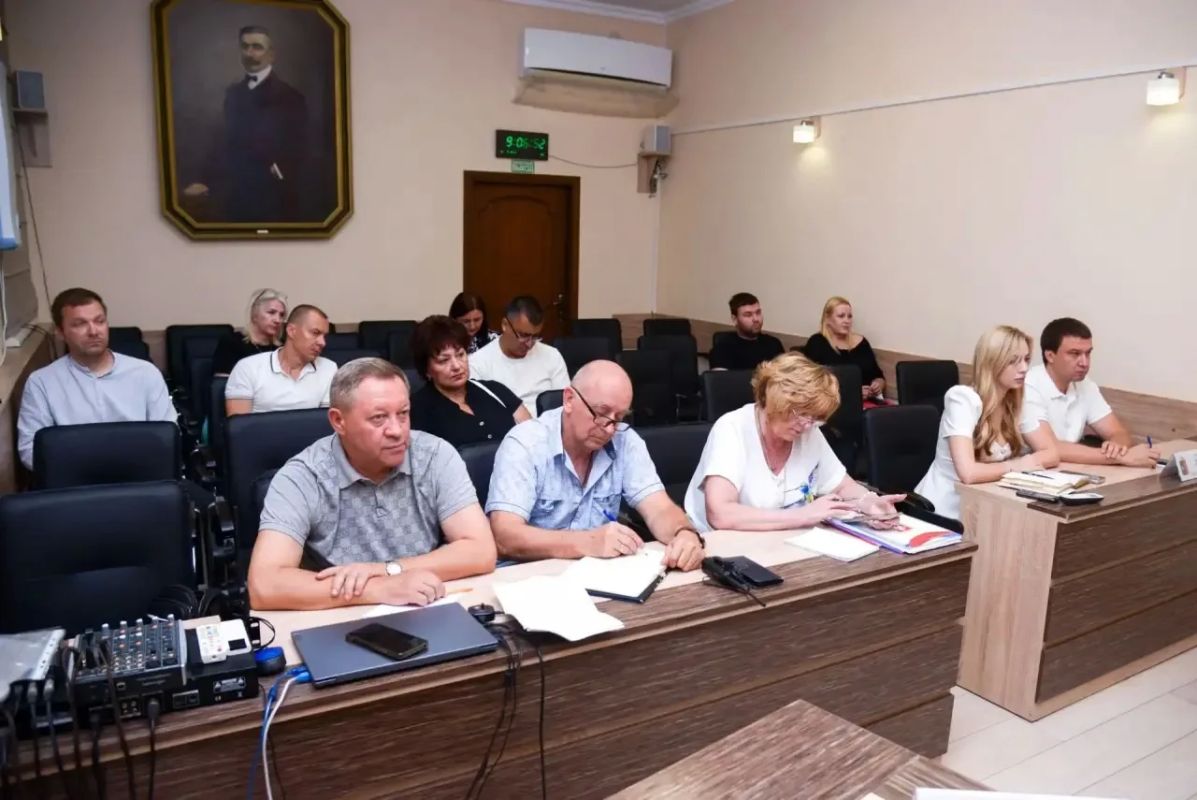 На заседании оперативного штаба определили приоритетные задачи на сегодняшний день На заседании оперативного штаба определили приоритетные задачи на сегодняшний день