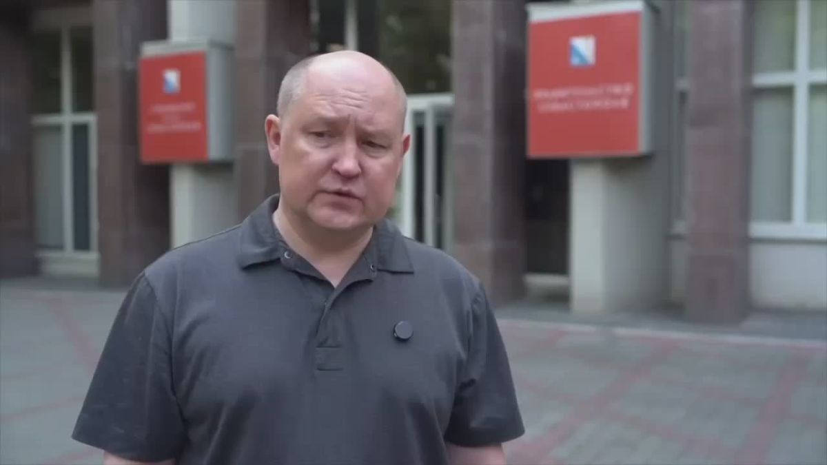 В Севастополе ввели график веерных отключений электричества из-за ударов ВСУ по энергосистеме, заявил губернатор Михаил Развожаев