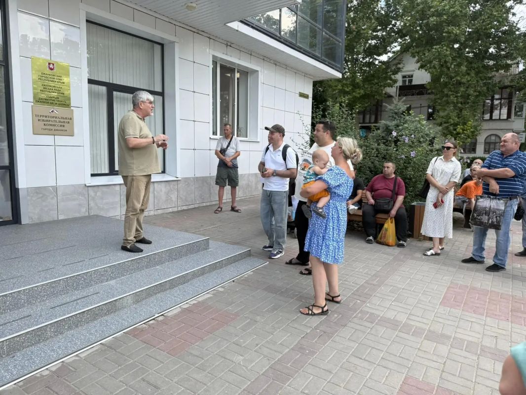 Мы ежедневно работаем над тем, чтобы как можно быстрее стабилизировать ситуацию Мы ежедневно работаем над тем, чтобы как можно быстрее стабилизировать ситуацию
