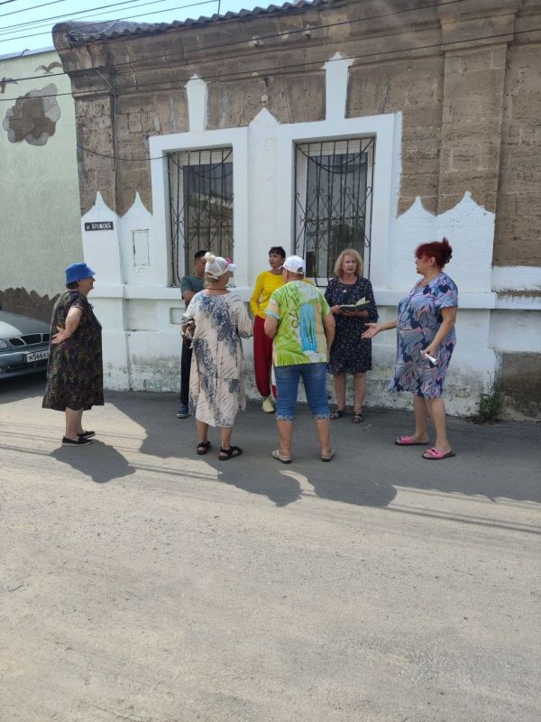 Эммилия Леонова: Провела встречу с жителями частного сектора Старой части города по улице Крымской Эммилия Леонова: Провела встречу с жителями частного сектора Старой части города по улице Крымской