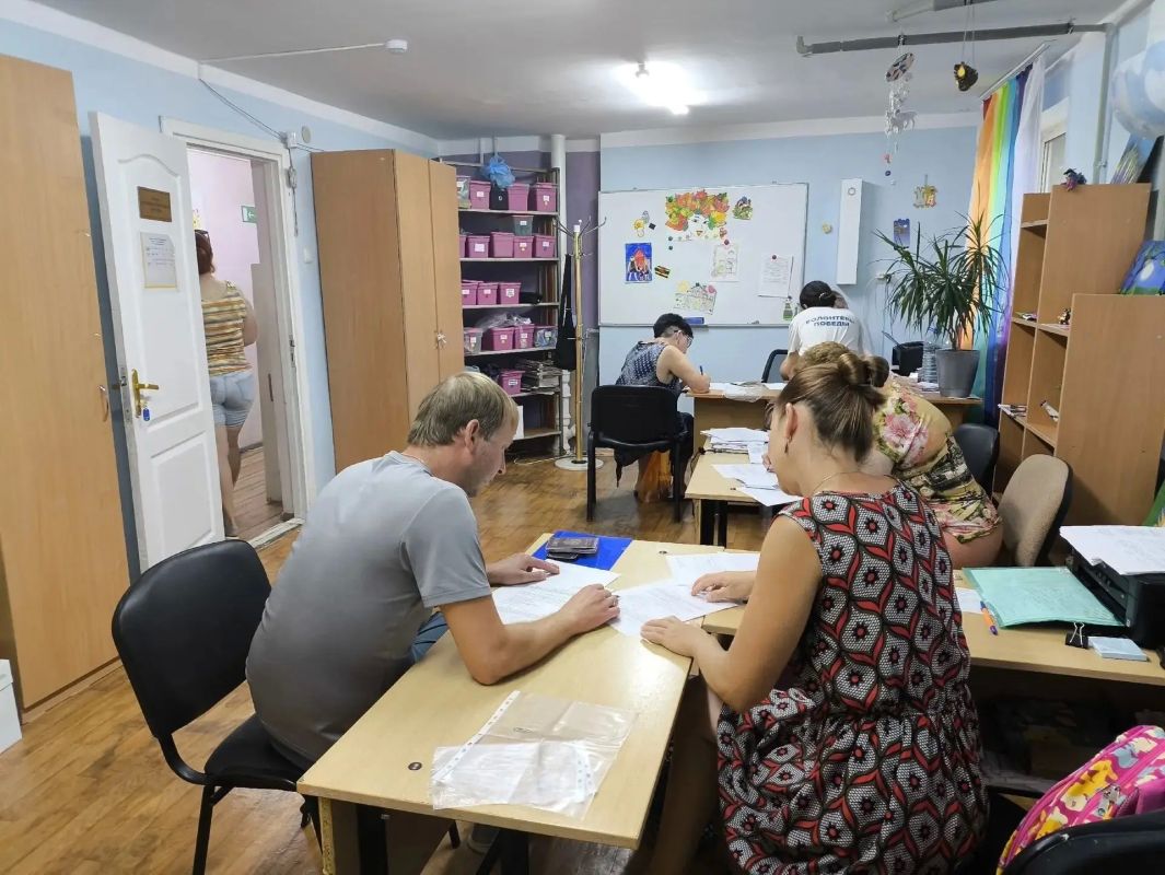 Жители поселков Заозерное, Мирный и Новоозерное могут оформить выплаты пострадавшим от ЧС