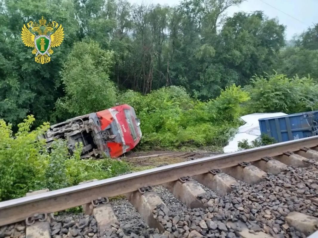 Что известно о сходе вагонов в Пермском крае: Что известно о сходе вагонов в Пермском крае: