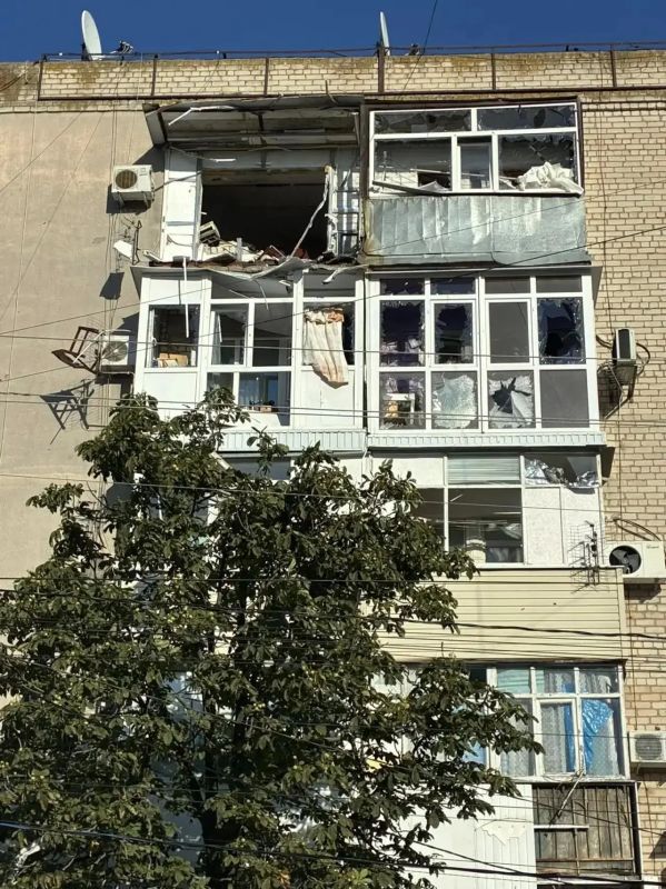 Дрон ВСУ ударил по жилой многоэтажке в Запорожской области – пострадали две женщины