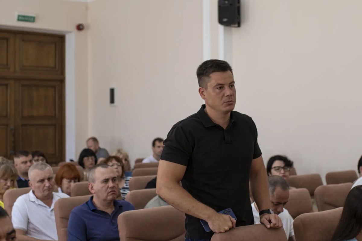 В Симферополе прошло оперативно-хозяйственное совещание, в ходе которого руководители структурных подразделений отчитались о проделанной работе В Симферополе прошло оперативно-хозяйственное совещание, в ходе которого руководители структурных подразделений отчитались о проделанной работе
