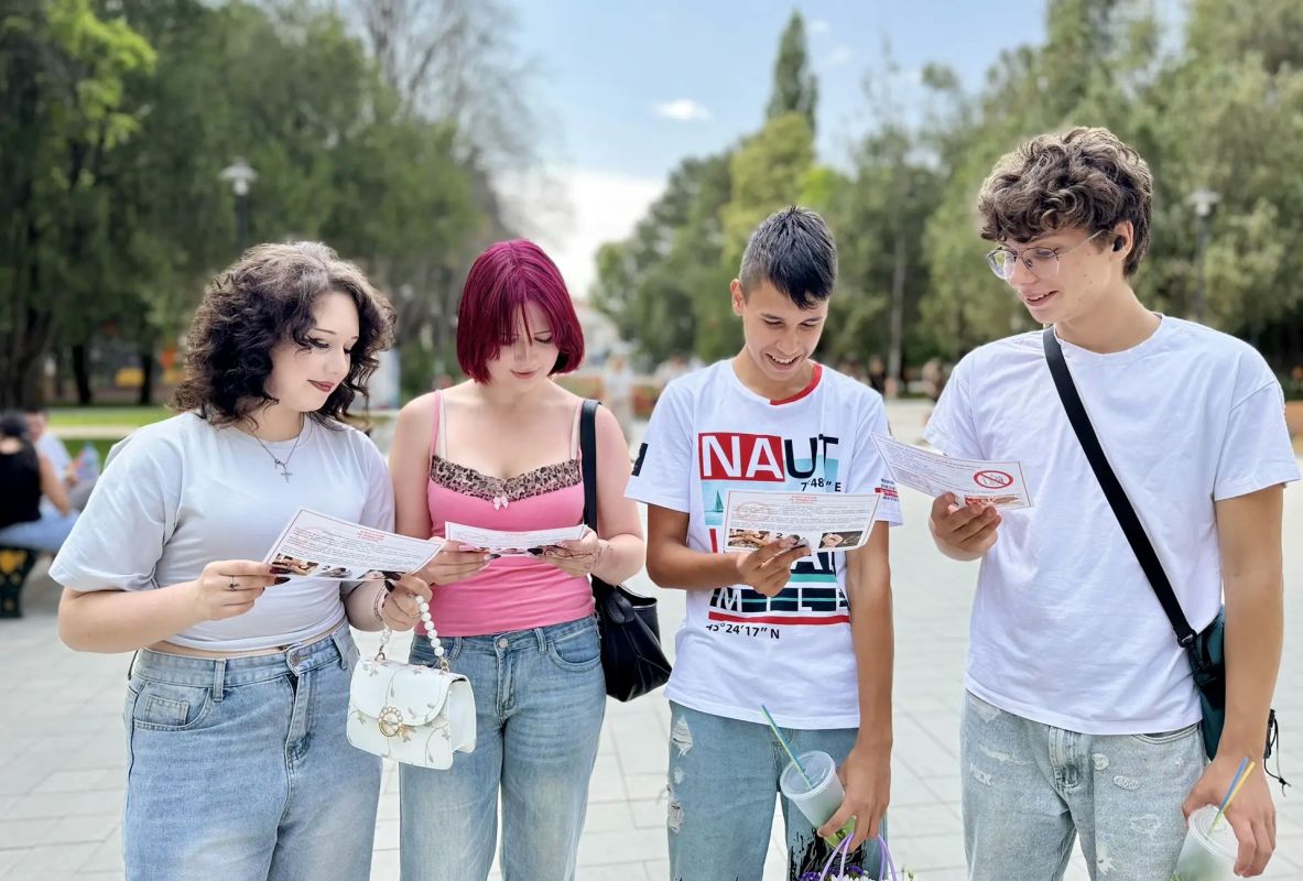 В Детском парке прошла акция «За здоровый Крым» В Детском парке прошла акция «За здоровый Крым»