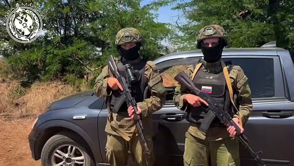 Два майора: Защитники неба над Крымом. Бойцы мобильной огневой группы, прикрывающие воздушные рубежи Крыма, передают слова благодарности читателям нашего канала за оказанную помощь в недавнем сборе для их подразделения