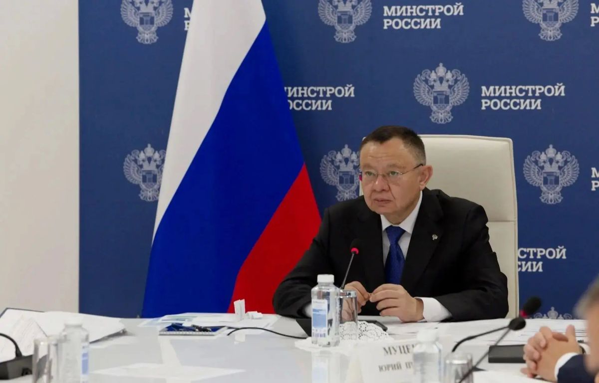 Министр строительства и ЖКХ РФ Ирек Файзуллин провел регулярное всероссийское совещание по подготовке коммунальной инфраструктуры к отопительному периоду Министр строительства и ЖКХ РФ Ирек Файзуллин провел регулярное всероссийское совещание по подготовке коммунальной инфраструктуры к отопительному периоду