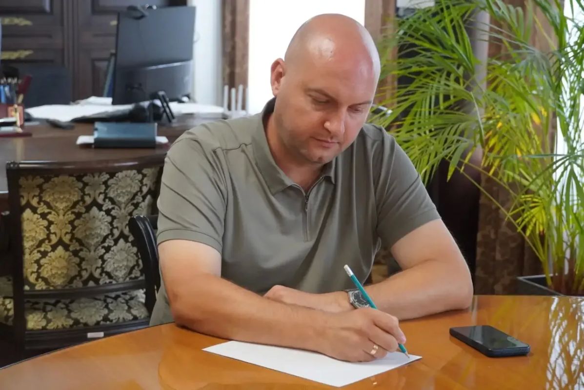 Иван Кошель: Провел встречу с главным врачом Государственного бюджетного учреждения здравоохранения Республики Крым «Клинический кожно-венерологический диспансер» Юлией Лебедевой Иван Кошель: Провел встречу с главным врачом Государственного бюджетного учреждения здравоохранения Республики Крым «Клинический кожно-венерологический диспансер» Юлией Лебедевой