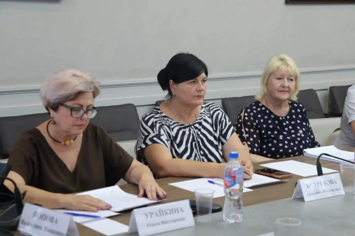 Анжелика Ястребова: Приняла участие в заседании Общественного совета Бахчисарайского района и города Бахчисарай Анжелика Ястребова: Приняла участие в заседании Общественного совета Бахчисарайского района и города Бахчисарай