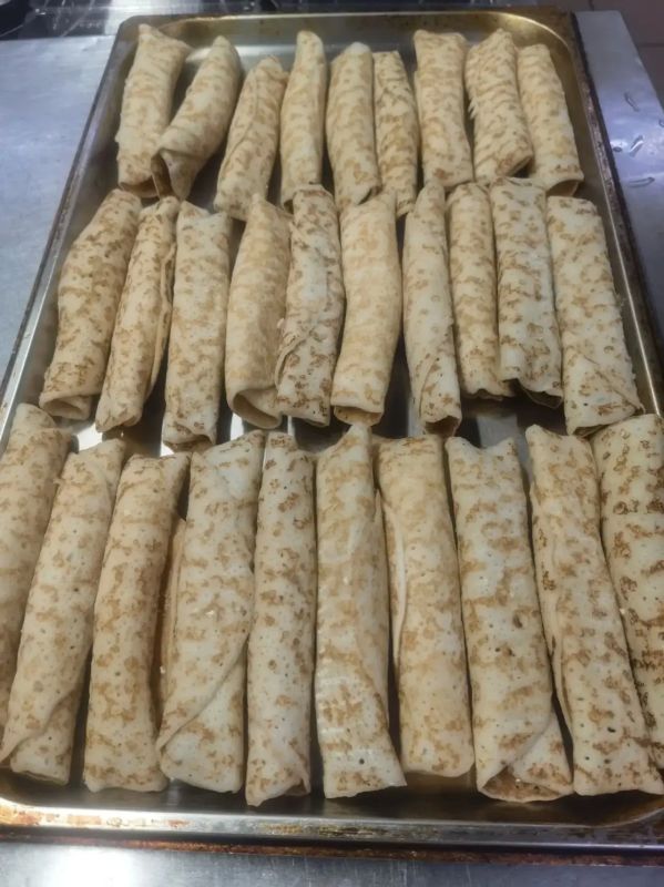 В рамках республиканского фестиваля русской кухни, народных ремёсел и семейных традиций «Русский замес» состоялась благотворительная акция «Блинчики с теплом из дома» В рамках республиканского фестиваля русской кухни, народных ремёсел и семейных традиций «Русский замес» состоялась благотворительная акция «Блинчики с теплом из дома»