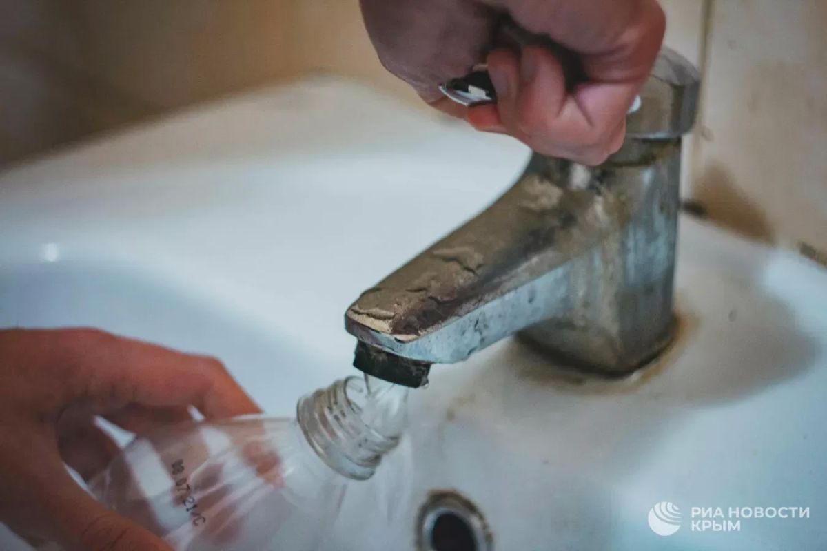 В Феодосии снизят давление воды в сетях с 27 июля