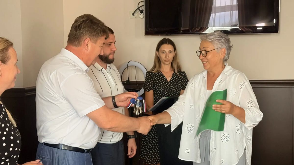 Новоселье в Судаке: ключи от 72 новых квартир передают владельцам Новоселье в Судаке: ключи от 72 новых квартир передают владельцам