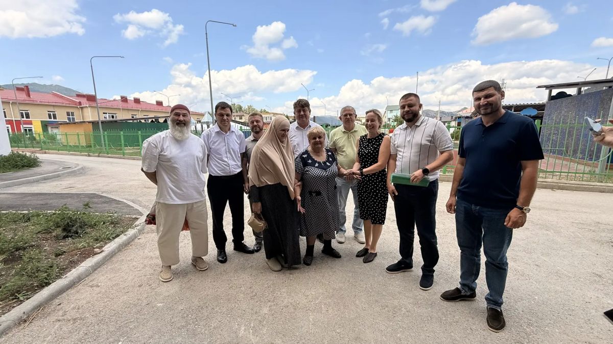 Новоселье в Судаке: ключи от 72 новых квартир передают владельцам Новоселье в Судаке: ключи от 72 новых квартир передают владельцам