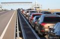 Более 1,3 тысячи авто ждут проезда по Крымскому мосту