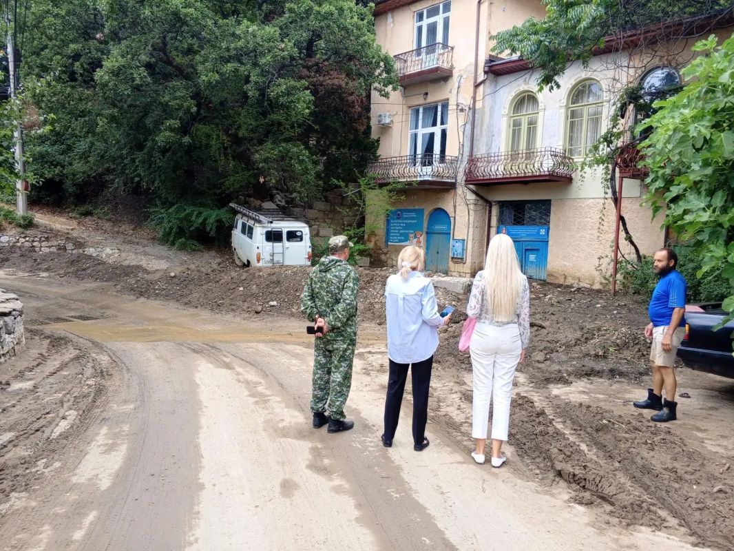 Янина Павленко: Вечером добралась до Алупки Янина Павленко: Вечером добралась до Алупки