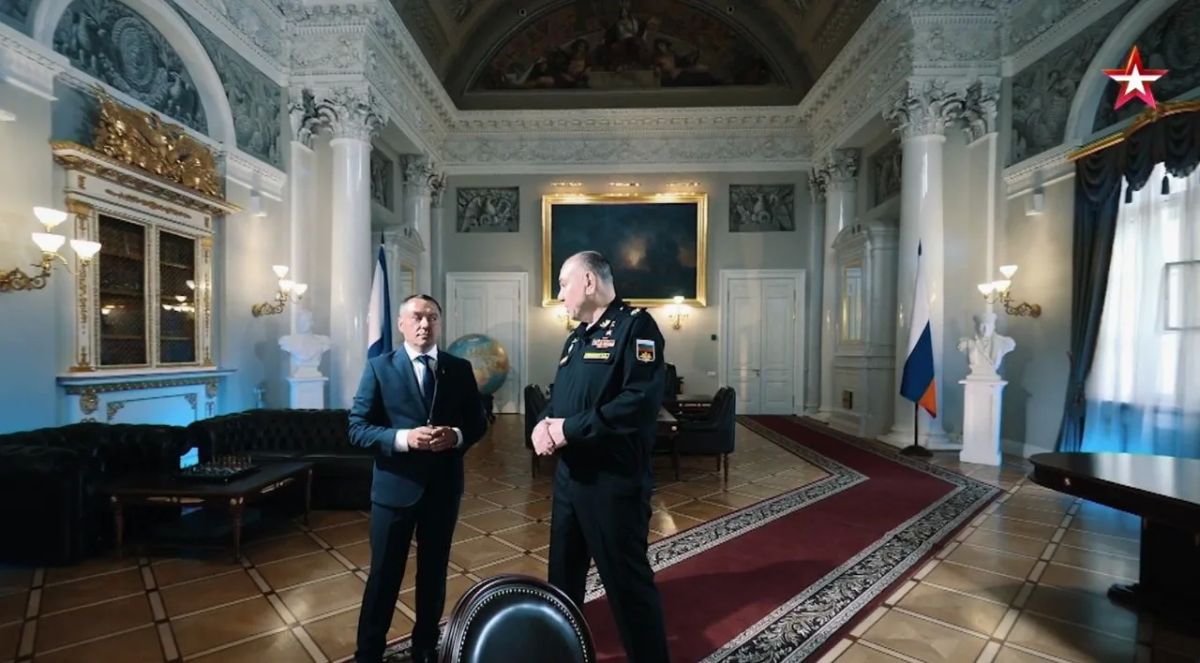 Два майора: Командующий ВМФ России Александр Моисеев в интервью программе «Военная приёмка» сообщил о состоянии и перспективах флота Два майора: Командующий ВМФ России Александр Моисеев в интервью программе «Военная приёмка» сообщил о состоянии и перспективах флота