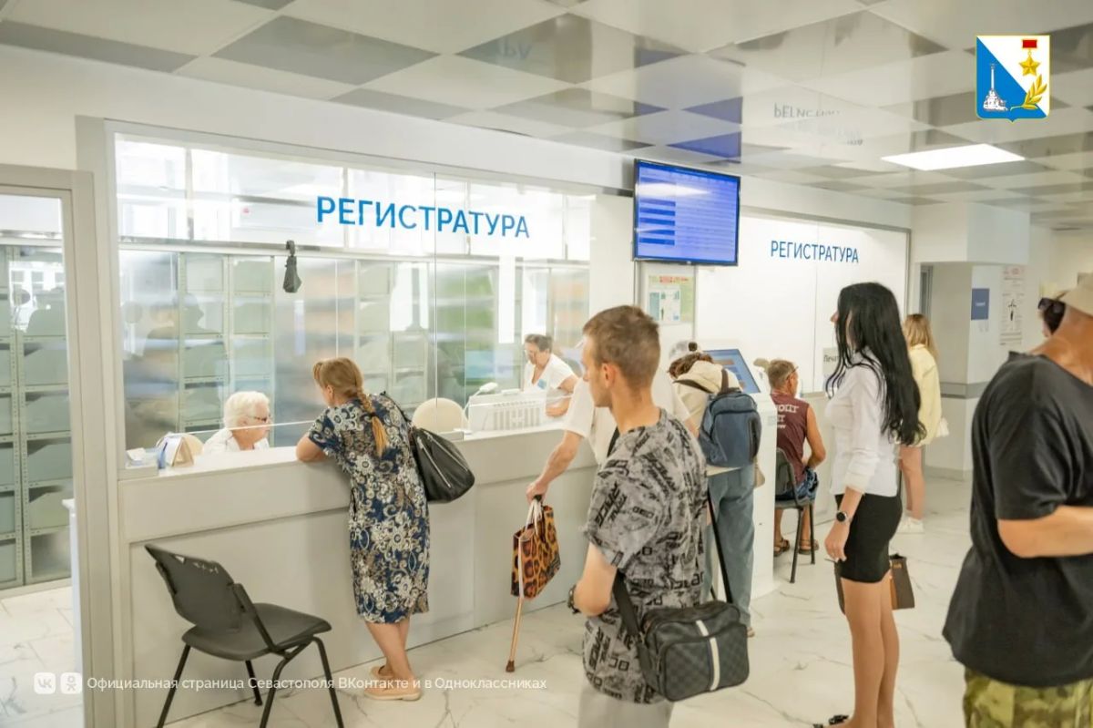 Молодые специалисты из врачебных династий выбирают помогать людям в Севастополе Молодые специалисты из врачебных династий выбирают помогать людям в Севастополе