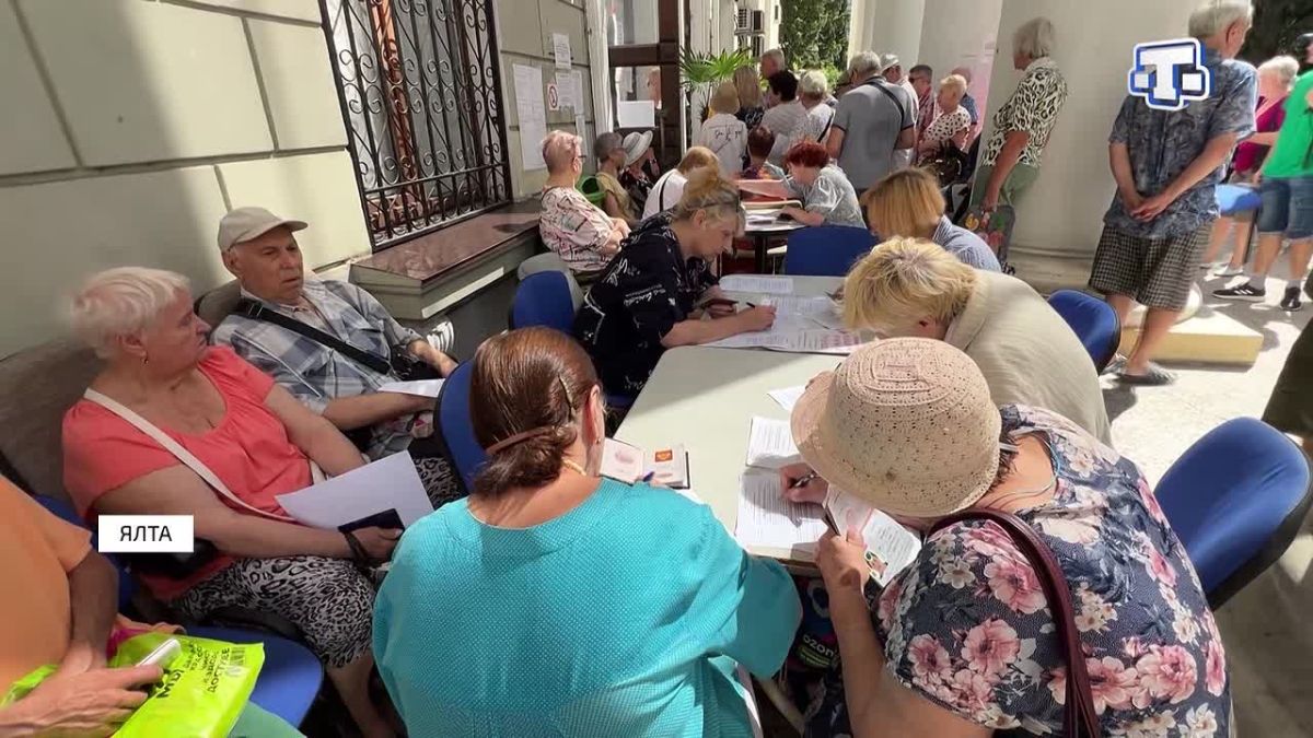 Как жители Южнобережья справляются с отключениями света
