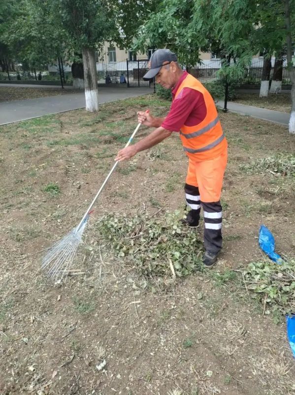 В Симферополе - чистота и порядок! В Симферополе - чистота и порядок!