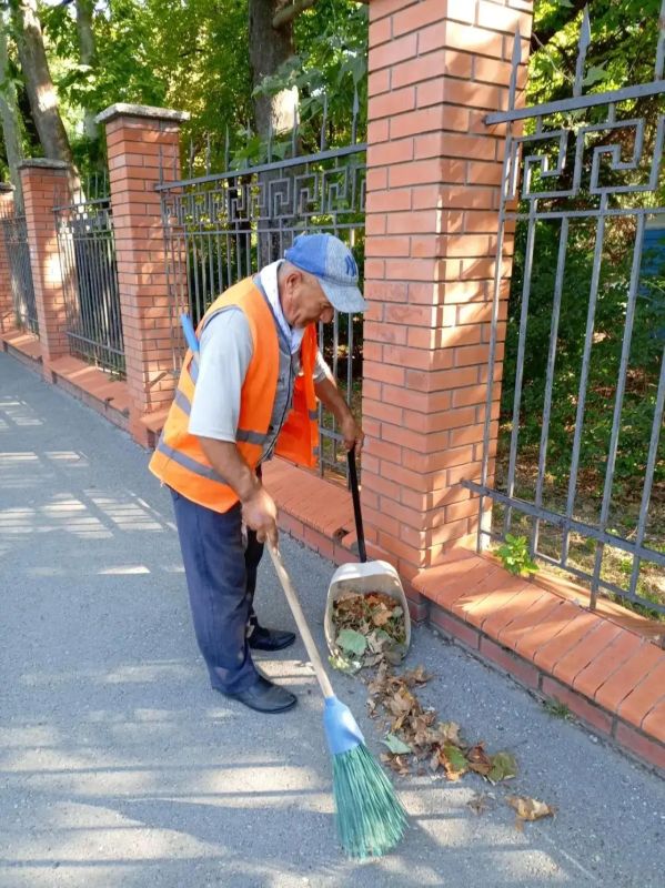 В Симферополе - чистота и порядок! В Симферополе - чистота и порядок!