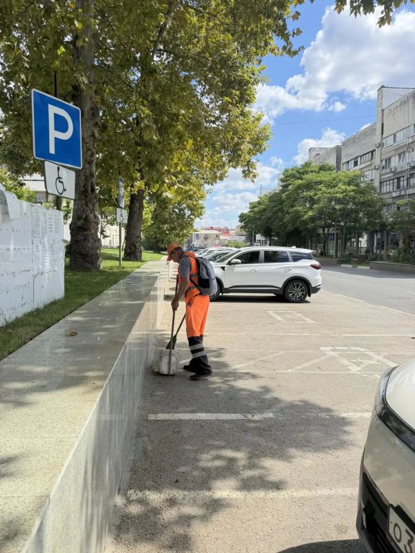 В Симферополе - чистота и порядок! В Симферополе - чистота и порядок!
