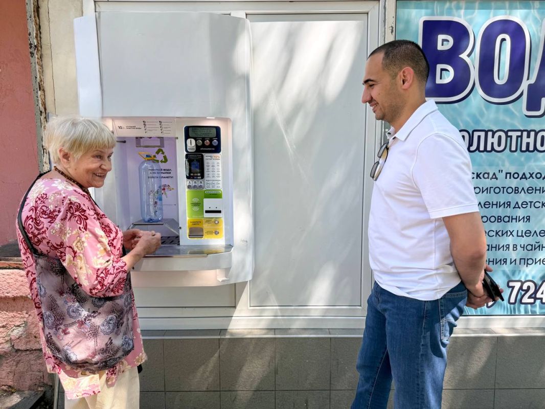 Виталий Оганесян: Субботний день я и мои заместители посвятили обходу города и общению с евпаторийцами Виталий Оганесян: Субботний день я и мои заместители посвятили обходу города и общению с евпаторийцами