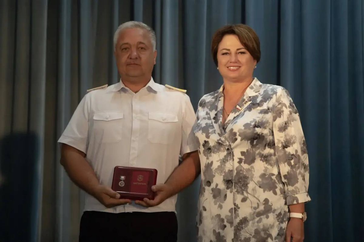Оксана Сацик поздравила железнодорожников и ветеранов отрасли с профессиональным праздником Оксана Сацик поздравила железнодорожников и ветеранов отрасли с профессиональным праздником