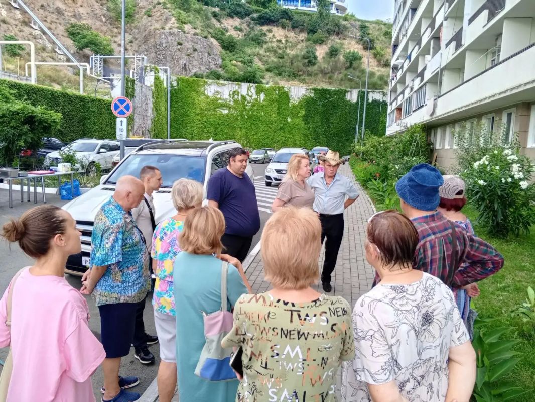 Янина Павленко: Продолжила работу в поселках, где сложилась самая непростая ситуация с энергоснабжением Янина Павленко: Продолжила работу в поселках, где сложилась самая непростая ситуация с энергоснабжением