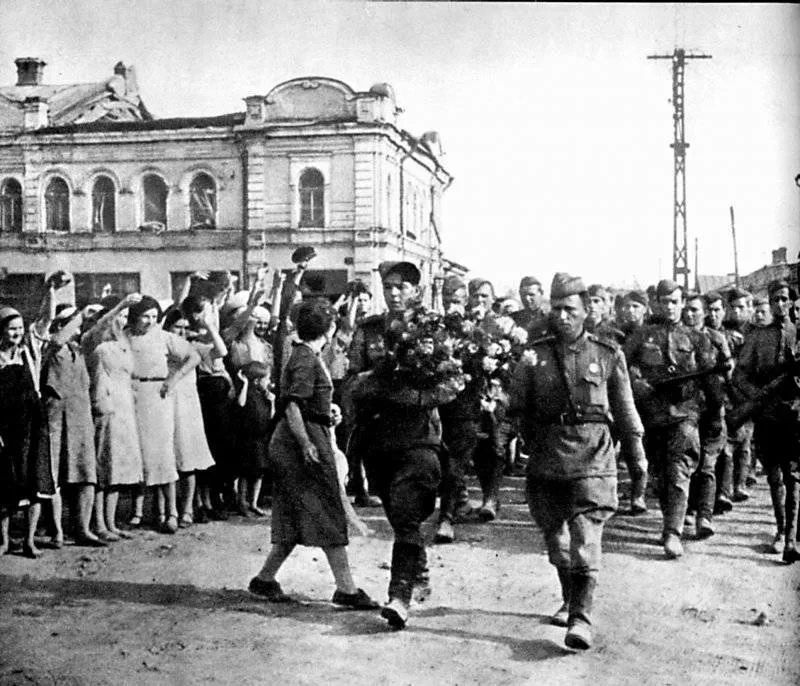 4 августа в истории Великой Отечественной войны: Орловская и ЛьвовскоСандомирская операции 4 августа в истории Великой Отечественной войны: Орловская и ЛьвовскоСандомирская операции