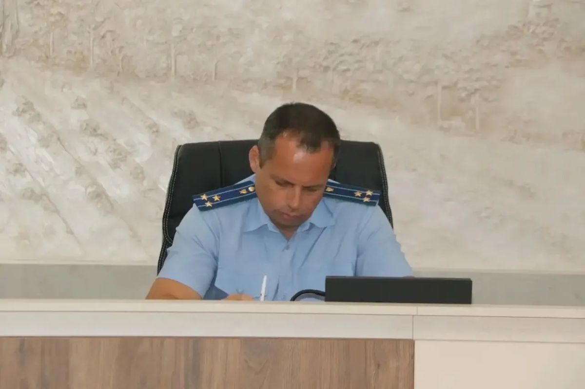 Глава администрации Бахчисарайского района Анжелика Ястребова приняла участие в 32-ом заседании Бахчисарайского районного совета Глава администрации Бахчисарайского района Анжелика Ястребова приняла участие в 32-ом заседании Бахчисарайского районного совета