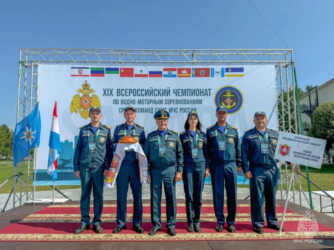 Крымские спасатели участвуют в XIX Всероссийском чемпионате по водно-моторным соревнованиям среди команд ГИМС МЧС России в Тольятти