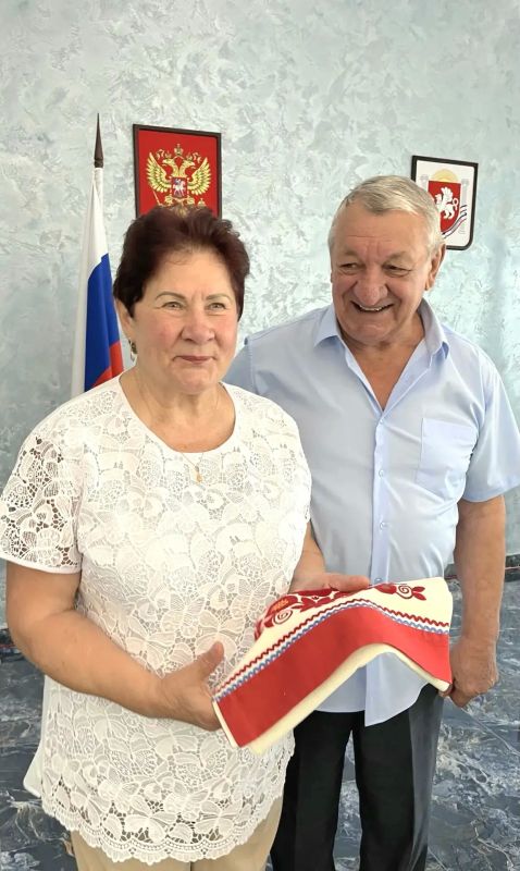 Сегодня чествование супружеских юбилеев стало доброй и востребованной традицией, и для нас это лучший стимул в работе Сегодня чествование супружеских юбилеев стало доброй и востребованной традицией, и для нас это лучший стимул в работе