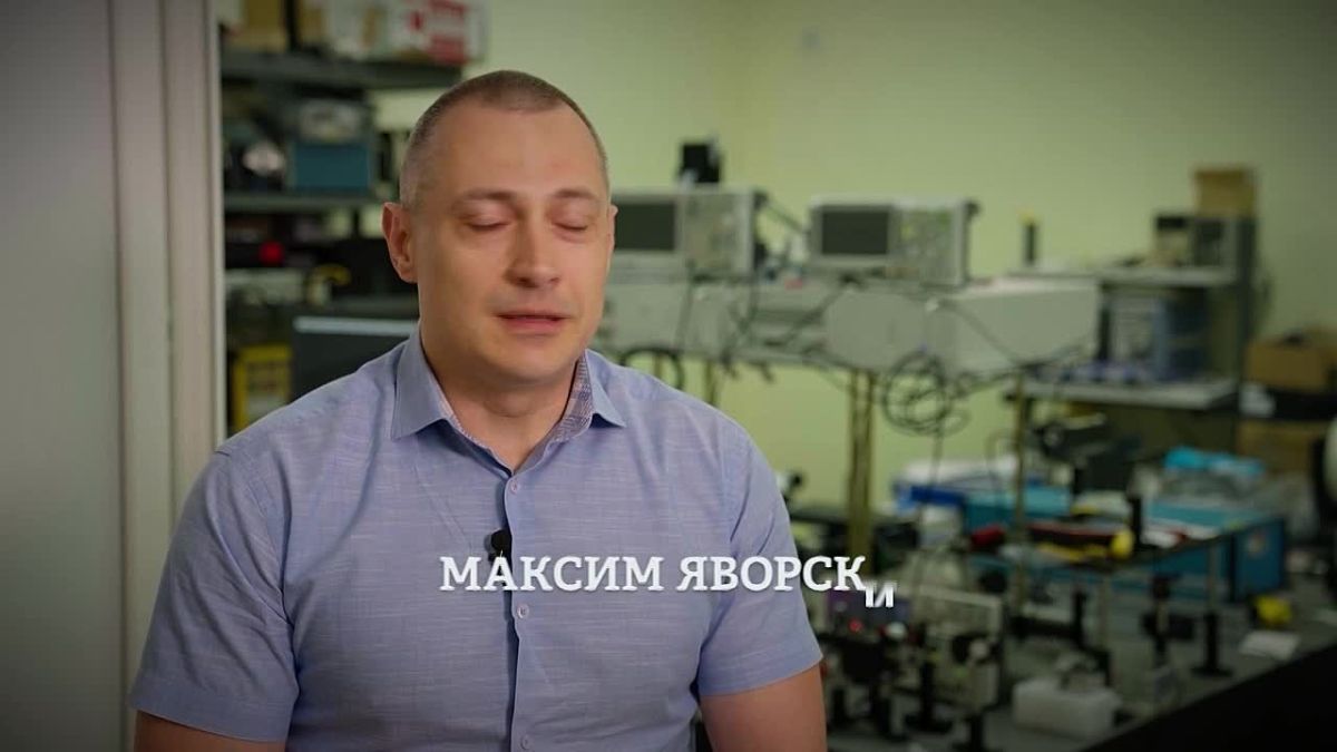 Пока кто-то говорит, мы делаем